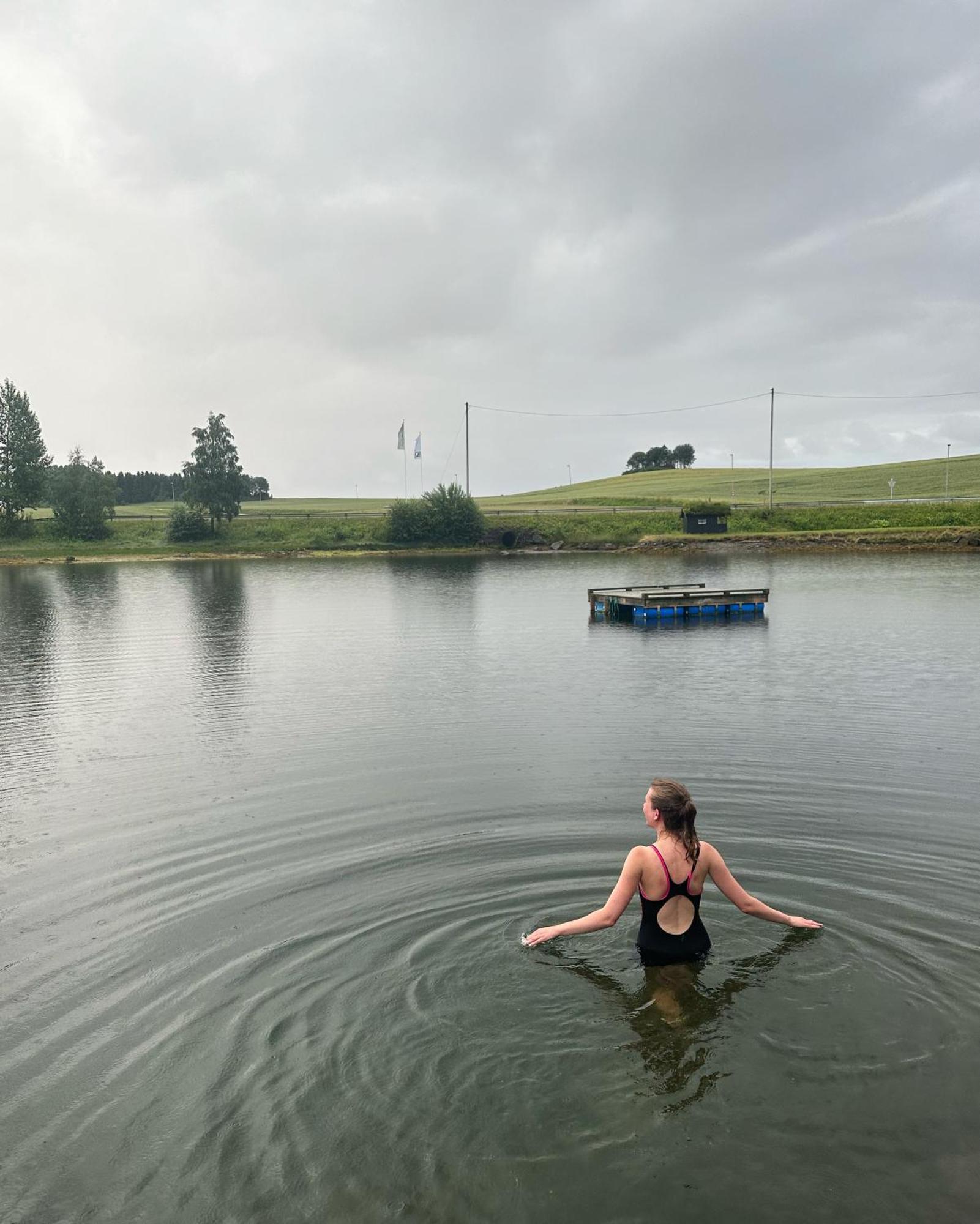 Saga, Et Unikt, Sjarmerende Badehotell Med Fa Rom, Sauna Og Badebrygge - Inderoy Straumen  Dış mekan fotoğraf